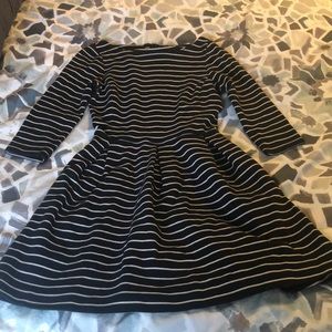 Banana Republic 0P black and white dress